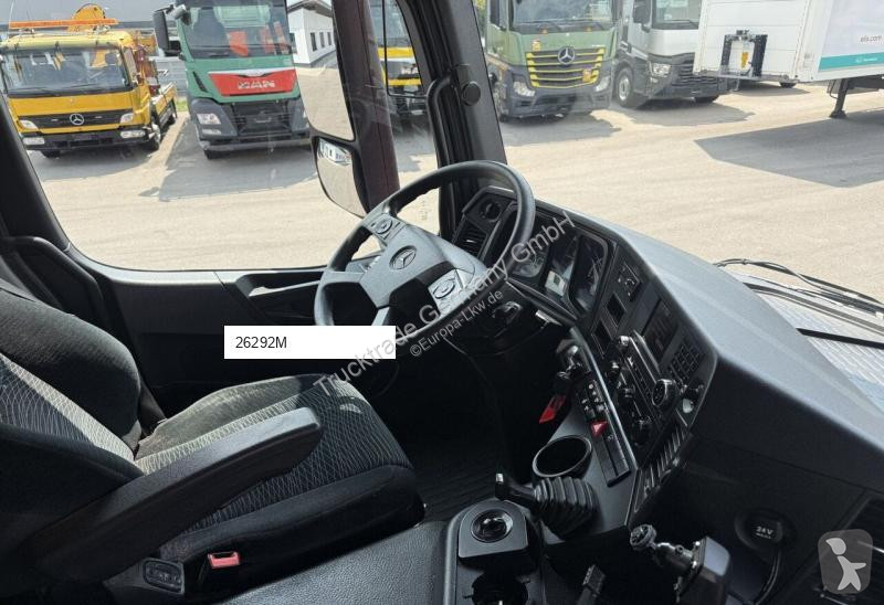 Camion Mercedes 3243
