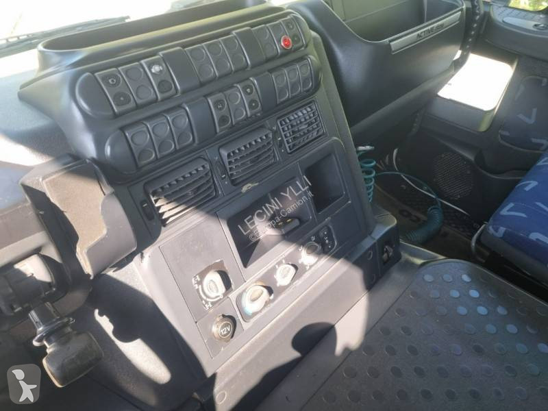 Iveco 450 truck