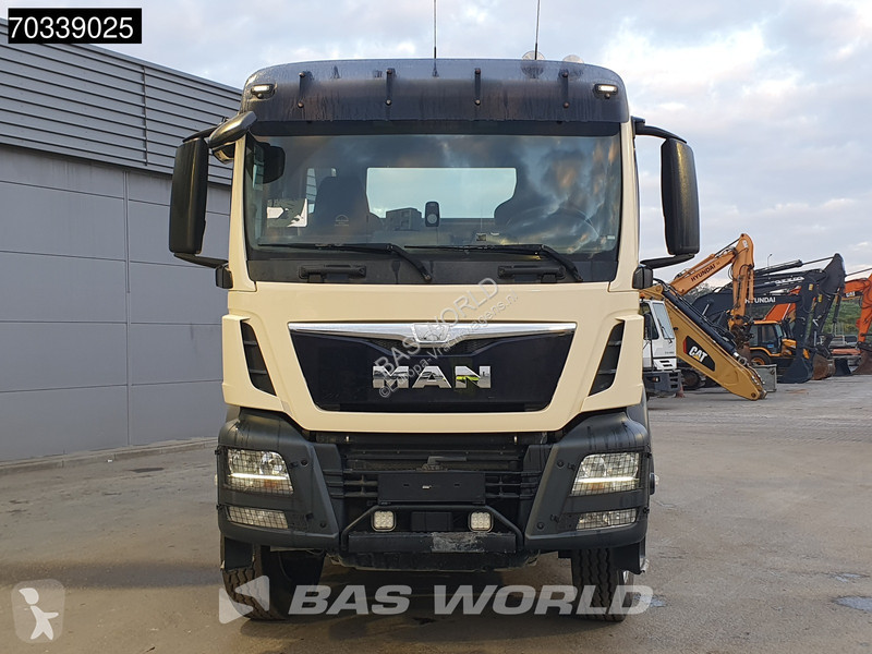 MAN 26.460 6X4 Full Steel Big-Axle Hiab Skip...