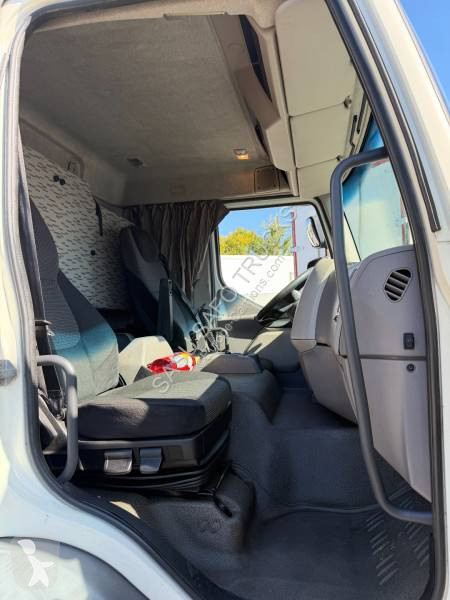 DAF 310 truck