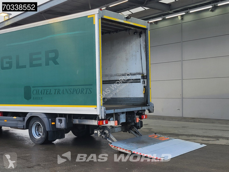 Vrachtwagen Mercedes 1324 4X2 13tonner 1500kg...