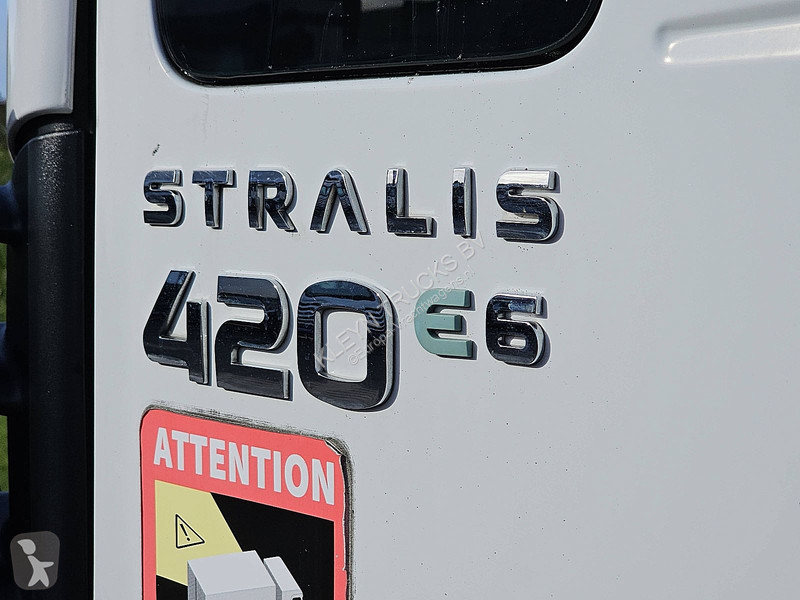 Iveco AD190S42 STRALIS truck