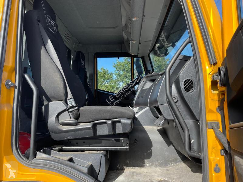 Превоз на строителна техника Iveco  STRALIS 420