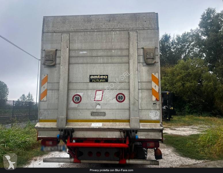Volvo 250 truck