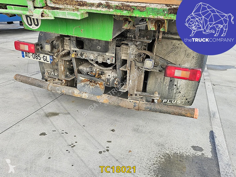 Volvo 440 truck