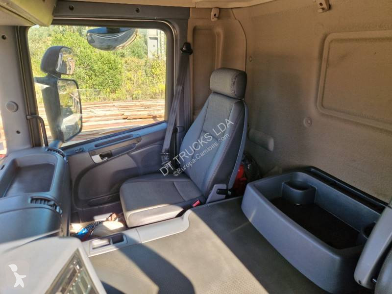 Scania 410 truck