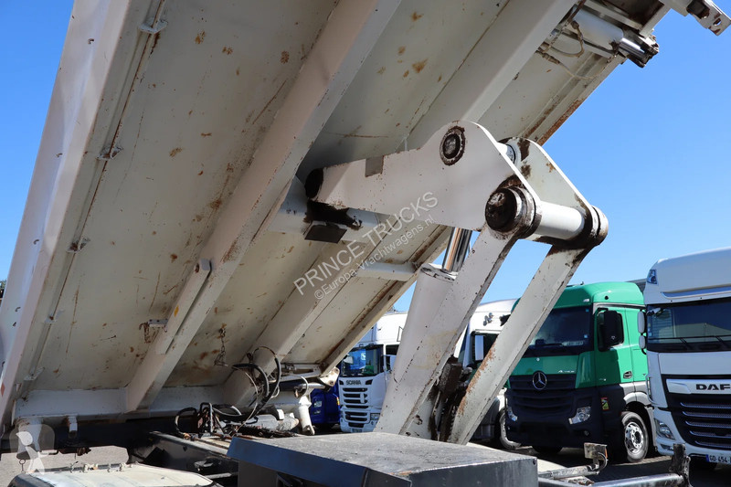 Mercedes 4144 * TIPPER * 8X4 * 3 PEDAL * EURO5...