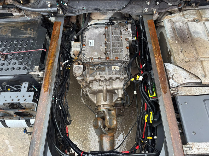 Kamion Volvo 650 6x4 CHASSIS L=8022 mm