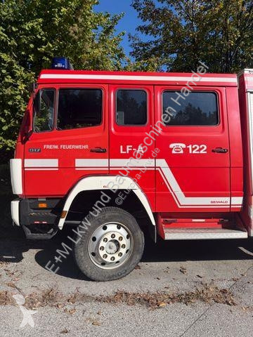 917 AF 4X4 ALLRAD 20500 KILOMETER truck