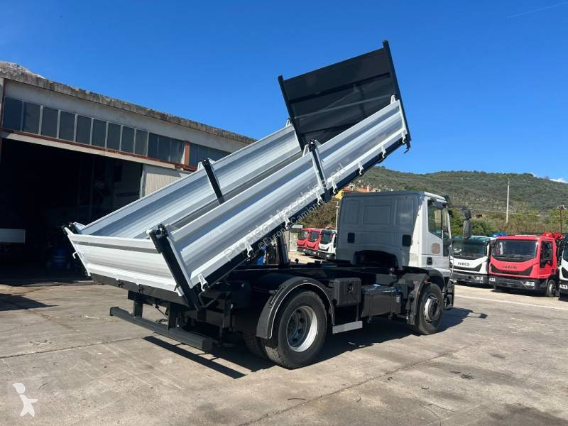 Lastbil Iveco 180E32