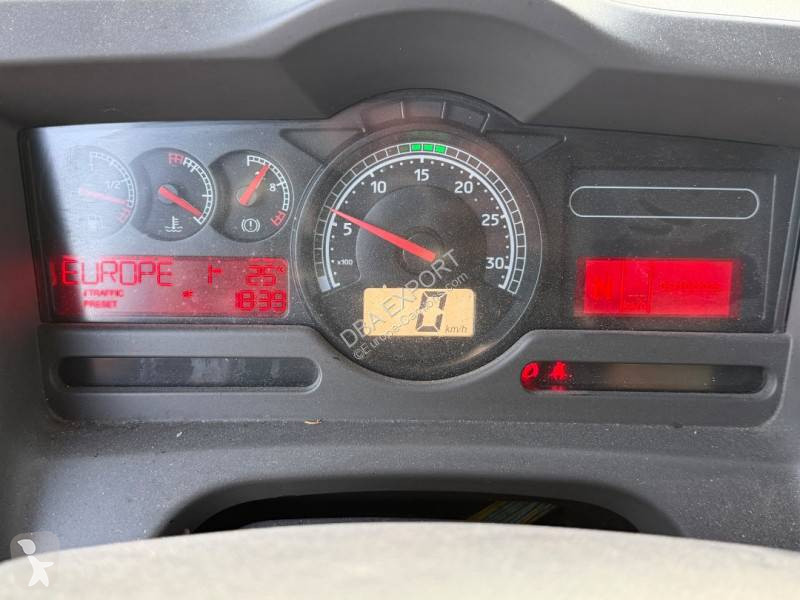 شاحنة Renault 270 DXI