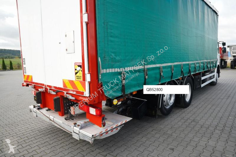 Kamion Renault D 26 WIDE