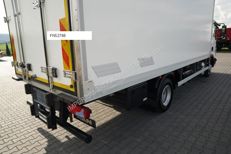 Kamion MAN TGL 10.180 / 4x2 / CHŁODNIA - 6,1 M...
