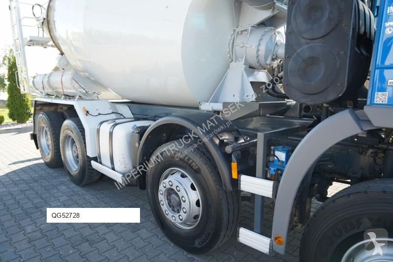 Béton Mercedes AROCS 3241