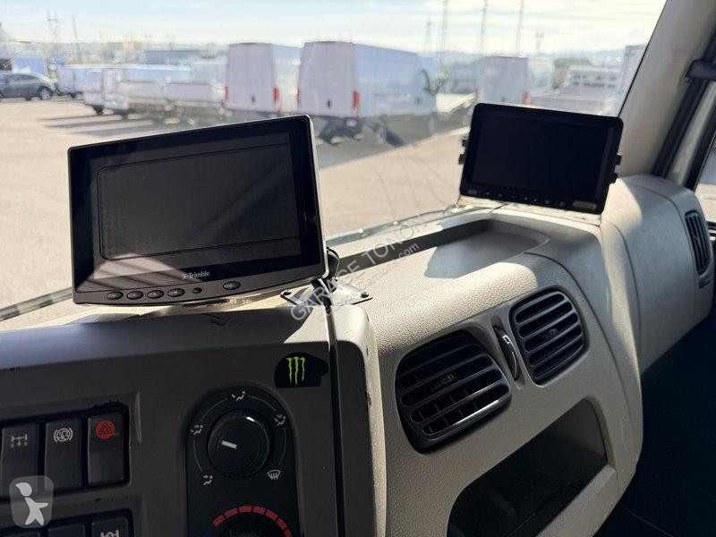 Renault 220.12 Dxi truck
