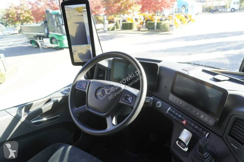 Kamion Mercedes  L 3552