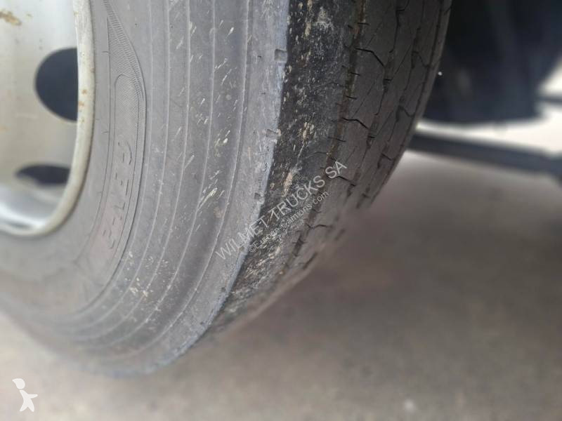 شاحنة DAF 530