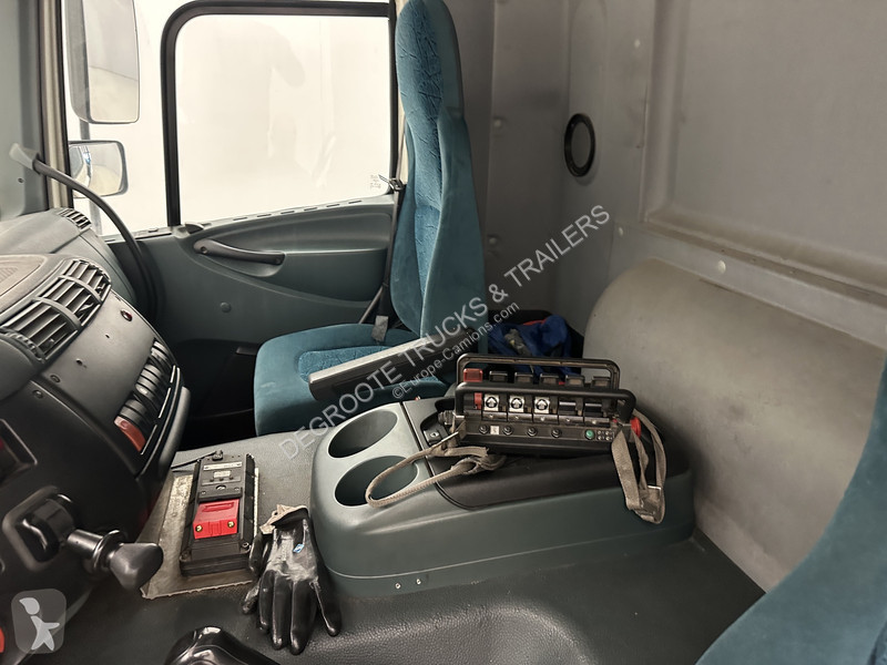 DAF 380 - 6x2 truck