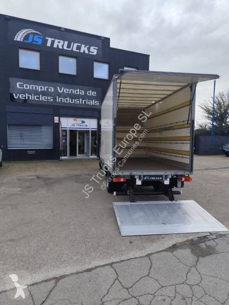 Renault 165 DCI truck