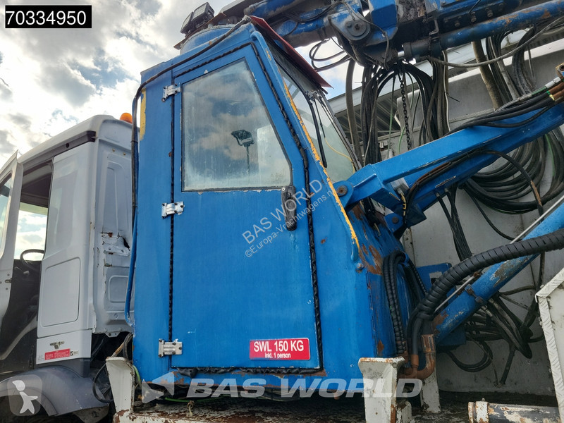 Бетоновоз Mercedes 3242 8X4 AMV 7450D Concrete...
