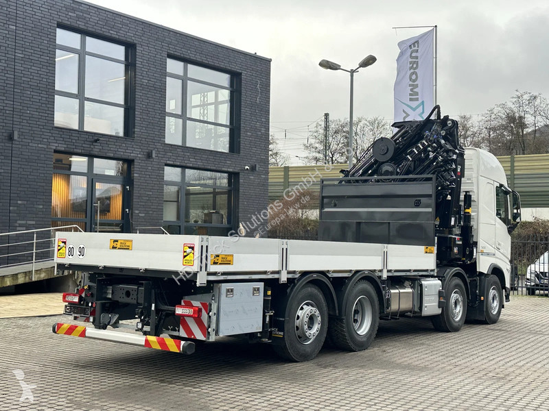 Kamion Volvo 540 Volvo  540 8X4 HIAB...
