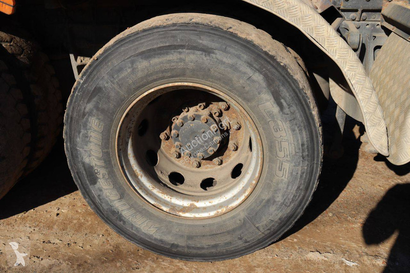 MAN 35.440 truck