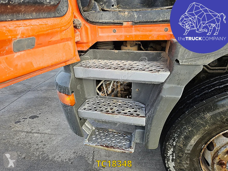 Mercedes 3235 truck