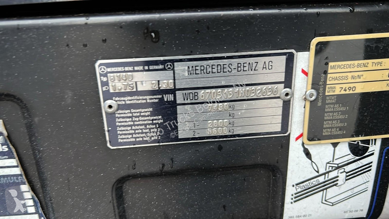 Kamion Mercedes 814 (POMPE MANUELLE / MANUAL...