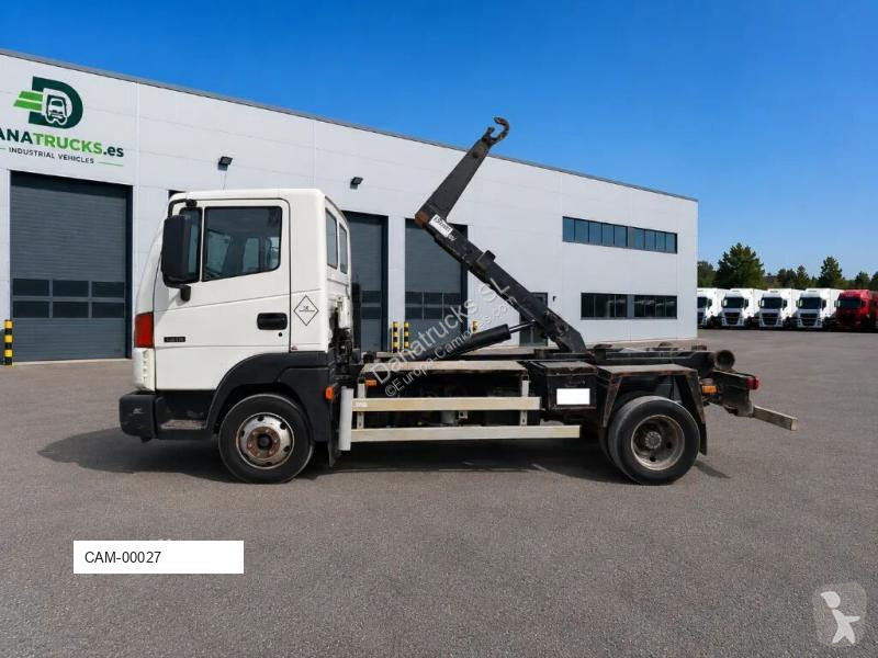 Nissan 5 Tm truck