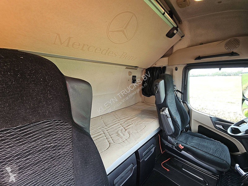 Camião Mercedes ACTROS 2642