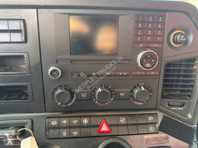 Kamion Mercedes 3336 AK
