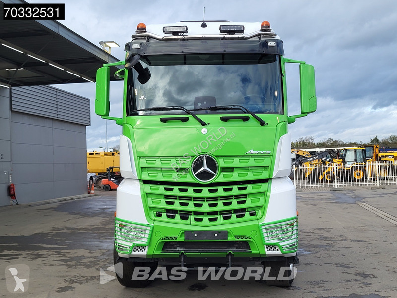 Kamion Mercedes 3358 6X4 TAJFUN LIV 190Z Crane...
