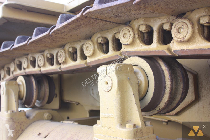 بلدوزر Caterpillar Fuel tanker