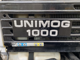 Voir les photos Camion Unimog U 1000 (424) + SPREADER