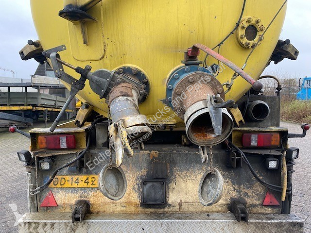 Lastbil  FLOOR 17-28 VACUUM TRAILER