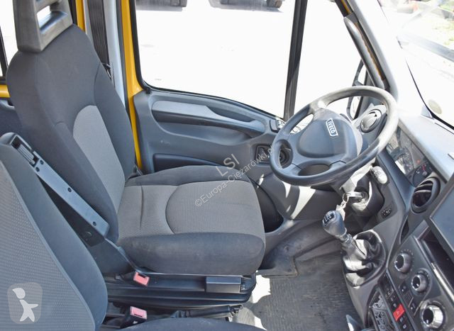 Veículo utilitário Iveco DAILY 70C17...