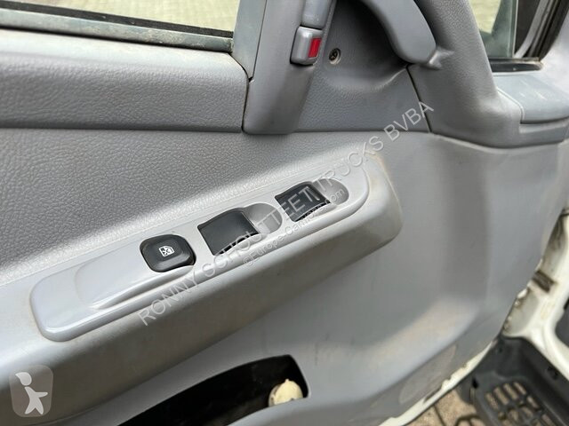 Kamion Mitsubishi Canter Fuso 7C15D 4x2 Canter...
