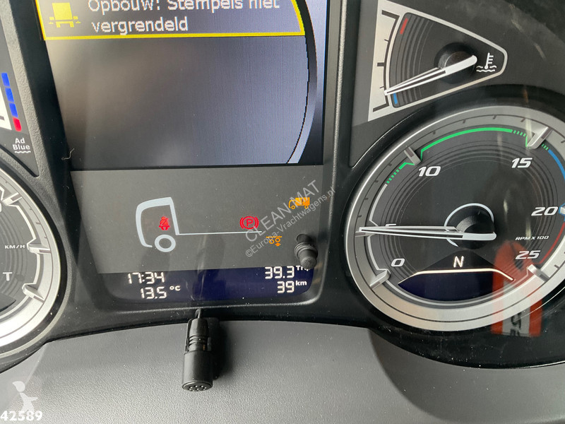 Camion DAF FAN  430 HMF 23 Tonmeter laadkraan