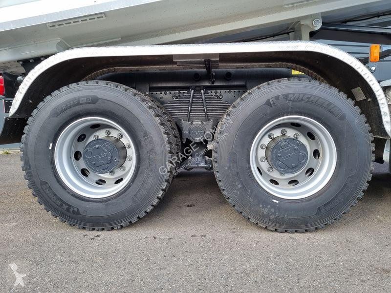 Camion Iveco 450 BENNE RONDE
