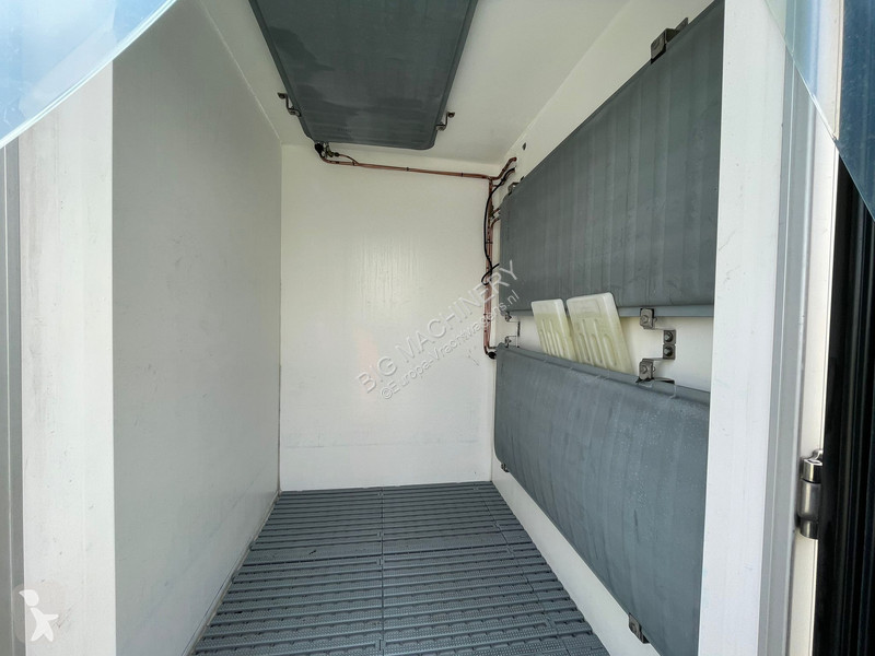 Kamion Renault MASTER 3T5 - Frigo