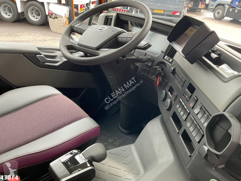 Camion Volvo 430 HMF 23 Tonmeter laadkraan