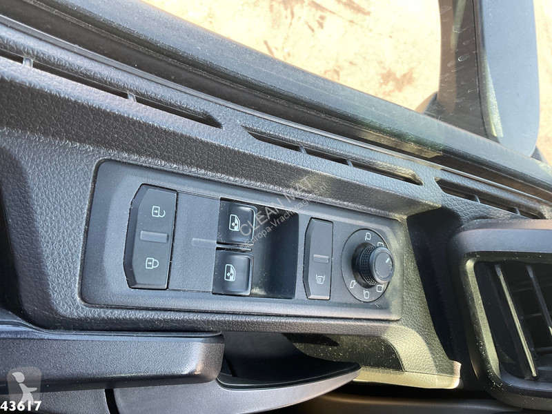 Kamion MAN 32.470 8x4 Euro 6 Hiab 22 Tonmeter...