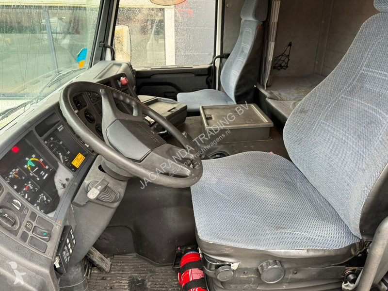 Kamion Scania H 320 6x6