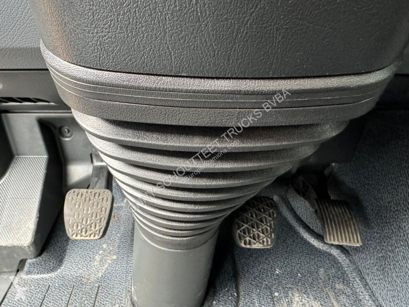Camion Mercedes Axor 1833 L 4x2 Axor 1833 L...