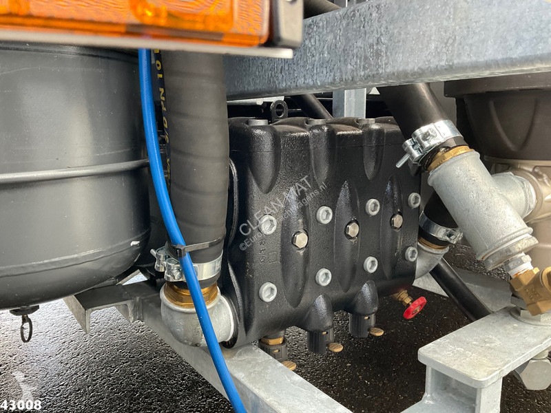 Kamion DAF FA  370 DHM Combi kolkenzuiger