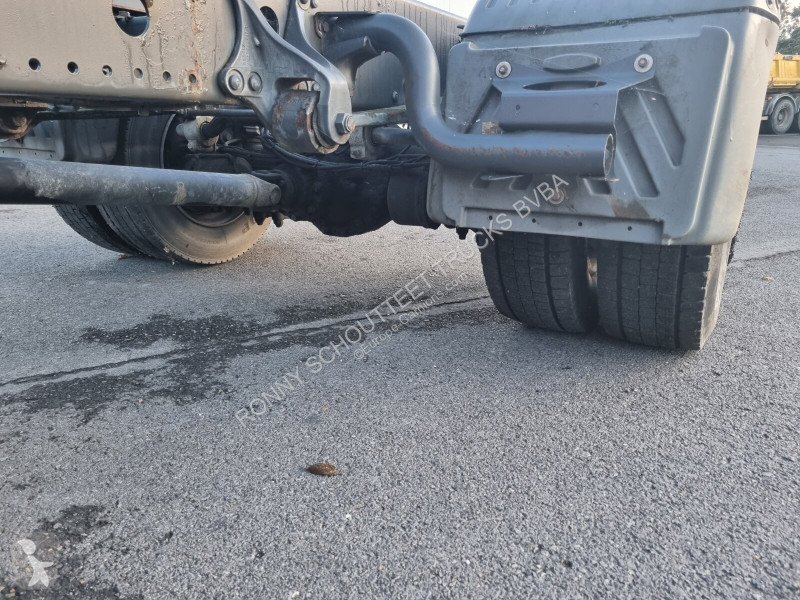 Camion Mercedes - 1215 4x2