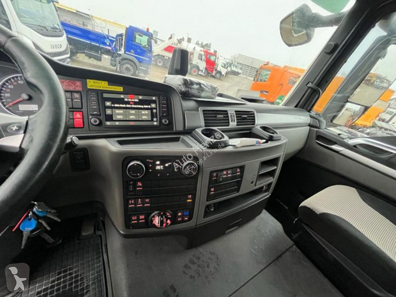 Camion MAN TG-S 26.460 6x2-2 BL Abrollkipper...