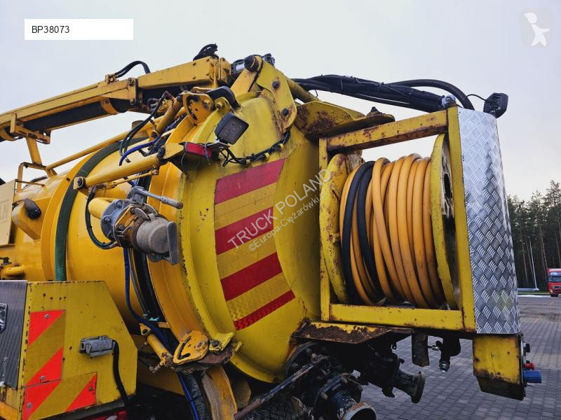 شاحنة Volvo FULLER TANKERS 2008 WUKO for...