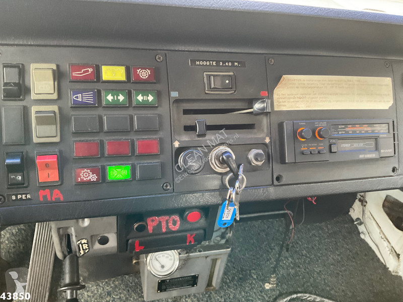 Camion Scania 110 Bergingswagen ''Oldtimer''