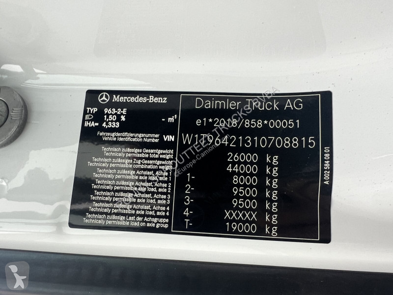 Kamion Mercedes Arocs 2645 K 6x4 Arocs 2645 K...